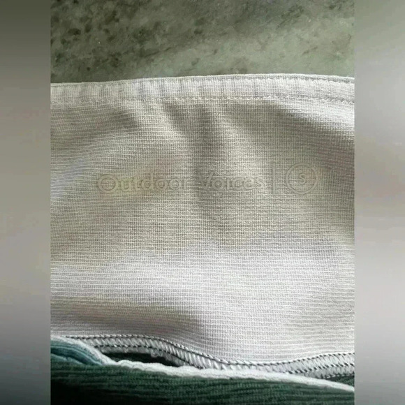 Outdoor Voices Women’s Springs Green Tricolor 7/8 Leggings - Size Small - Picture 4 of 4